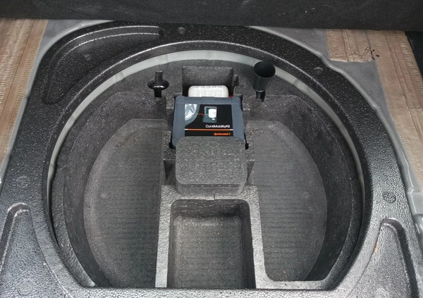 Ford Focus cena 16800 przebieg: 180000, rok produkcji 2010 z Raciąż małe 301